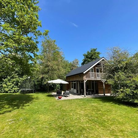 가셀트 Tofino, Een Comfortabel Vakantiehuis Naast Een Bos En Zwemmeer 빌라 외부 사진